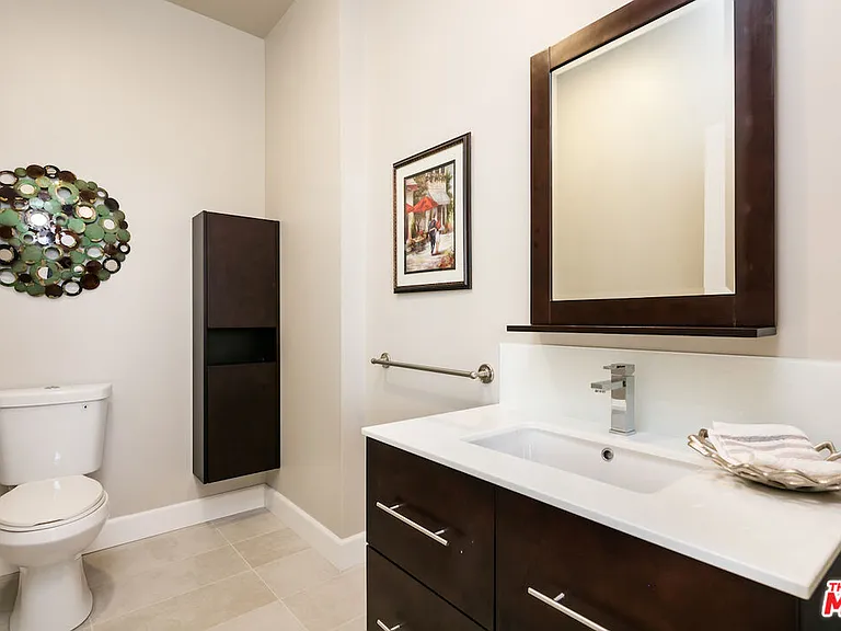 118 S Kenwood St #506 — Photo 10