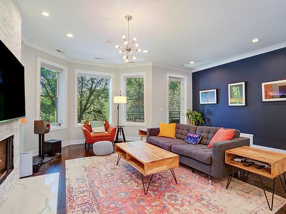 4th image of 1939 N Humboldt Blvd Unit 2S