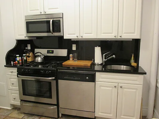 Rented by Rita S Citrin, LREB | media 6