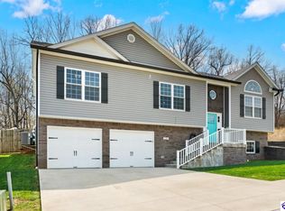 136 Lowball Ln, Vine Grove, KY 40175