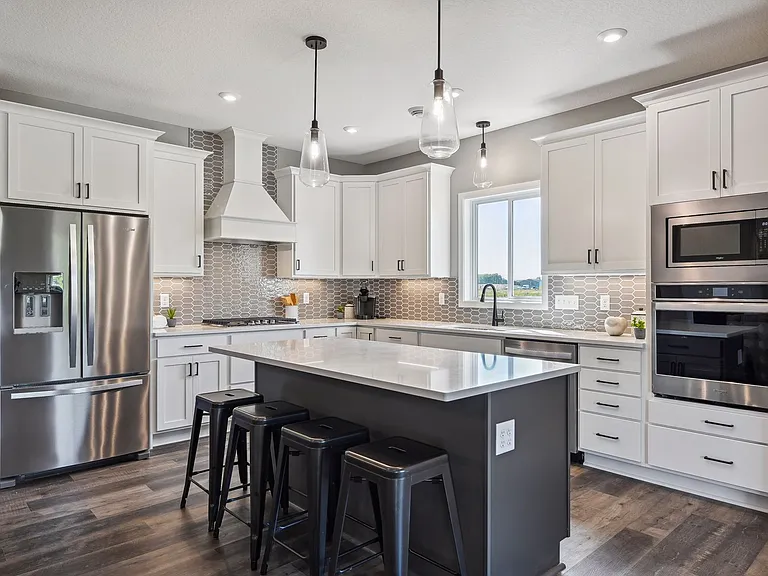 3475 Kachina Ave NE — Photo 6