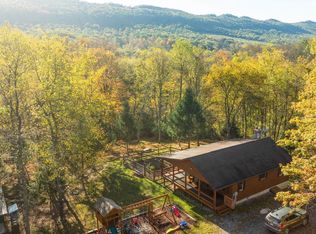 21103 Marlin Cir, Shade Gap, PA 17255