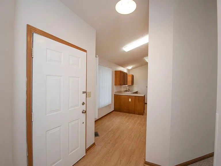 2611 Manchester St — Photo 5
