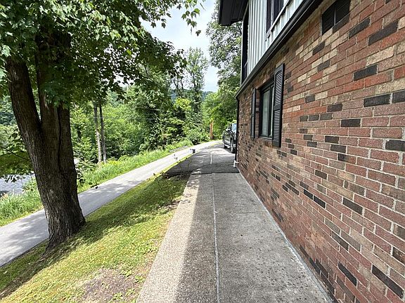 4th image of 1200 Kentucky Blvd