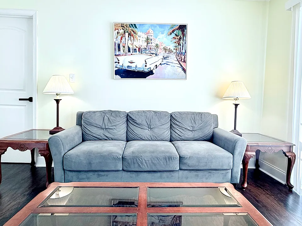 103 Capital St #101