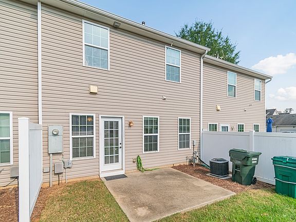 5th image of 7358 Copper Beech Trce