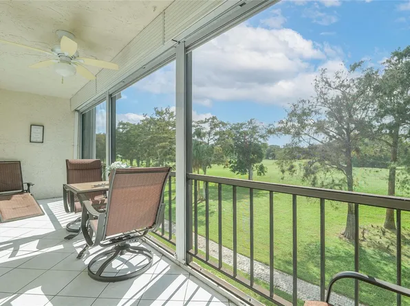 6100 NW 44th Street #307, Lauderhill, FL 33319