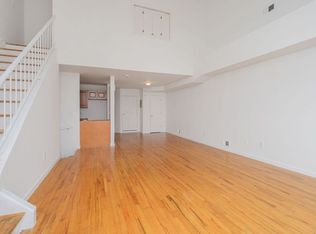 692C Van Duzer St #2NDFLOOR, Staten Island, NY 10301