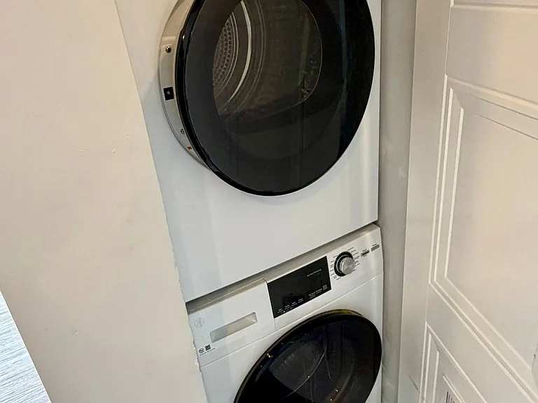 112 Saint Josephs Dr #101 — Photo 5
