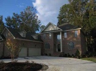 973 Little Neck Rd, Virginia Beach, VA 23452