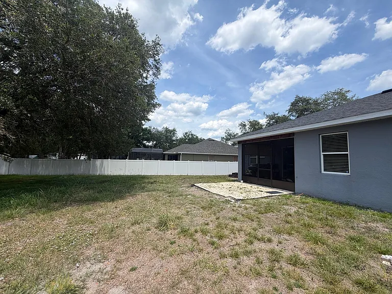 437 Gannet Ct — Photo 16