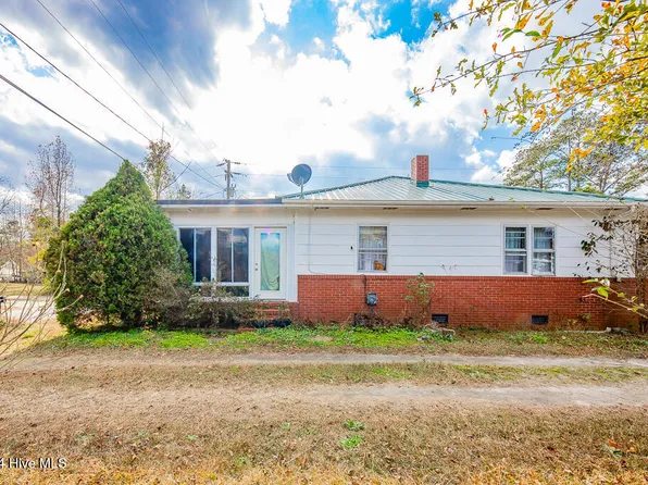 302 Mill Avenue, Vanceboro, NC 28586