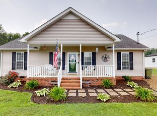 12 Heritage Rd, Fayetteville, TN 37334