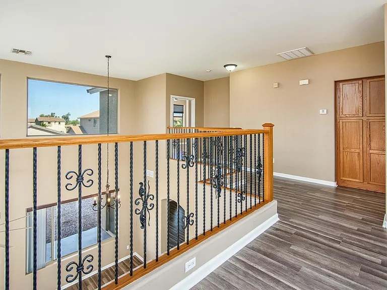 21357 N Liles Ln — Photo 31