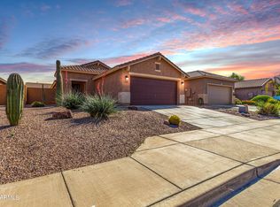 2427 W Kristina Ave, San Tan Valley, AZ 85144