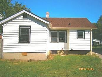 2nd image of 3620 Orchard Ave