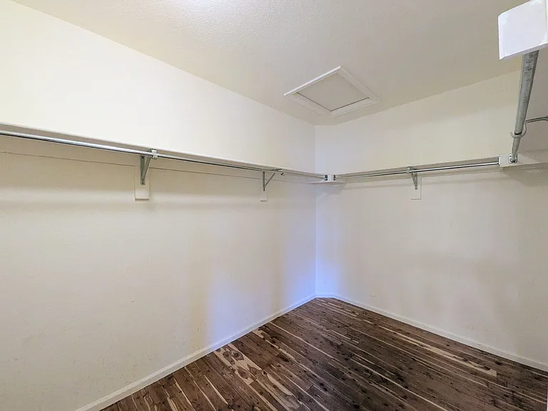 7467 Exeter Pl — Photo 14