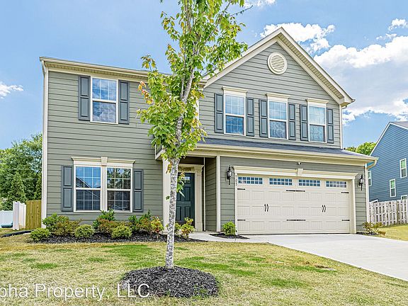 2nd image of 705 Emerald Hill Ct