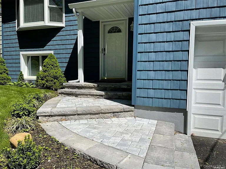 84 Ocean Ave — Photo 2
