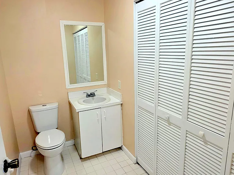3841 Schoolhouse Rd E #6 — Photo 9