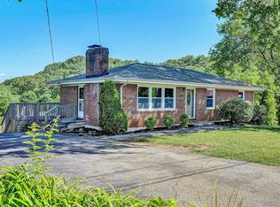 5216 Sugar Loaf Mountain Rd, Roanoke, VA 24018