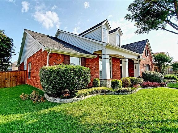 2nd image of 421 Sunrise Dr