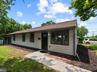 1125 Devonshire Dr, Oxon Hill, MD 20745