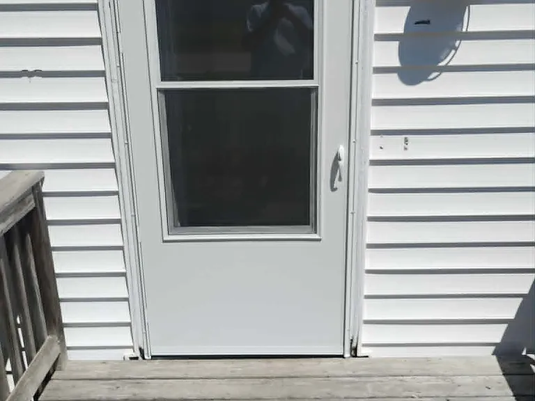 224 Pond Ave — Photo 2