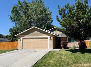 739 S Hemingway Ave, Boise, ID 83709