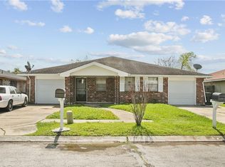 8820-22 Morrison Rd, New Orleans, LA 70127