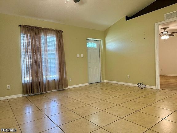 3rd image of 540 Orchard Park Dr