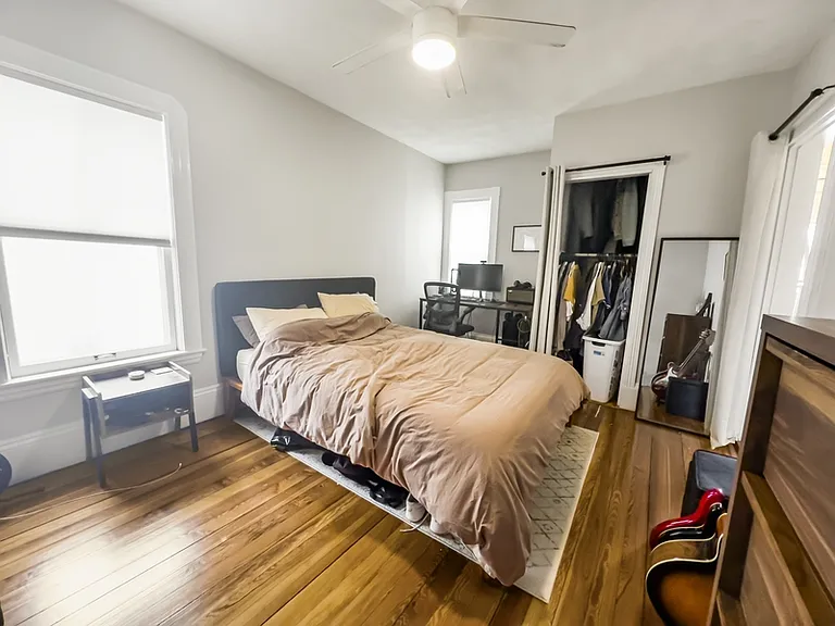 55 Hall Ave #2R — Photo 7
