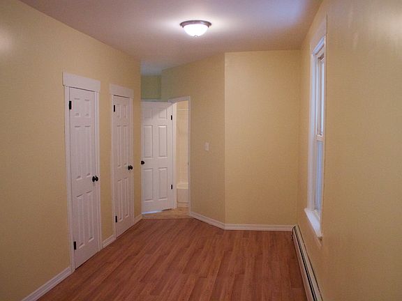 4th image of 71 Clarke Ave APT 2L