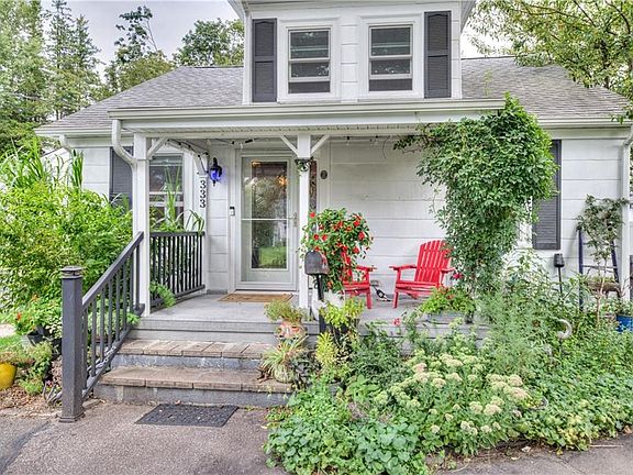2nd image of 333 Greenwood Ave