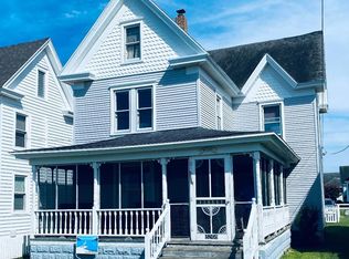 3268 Main St, Chincoteague, VA 23336