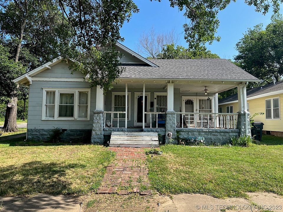 812 W Gentry St, Henryetta, OK 74437 | Zillow