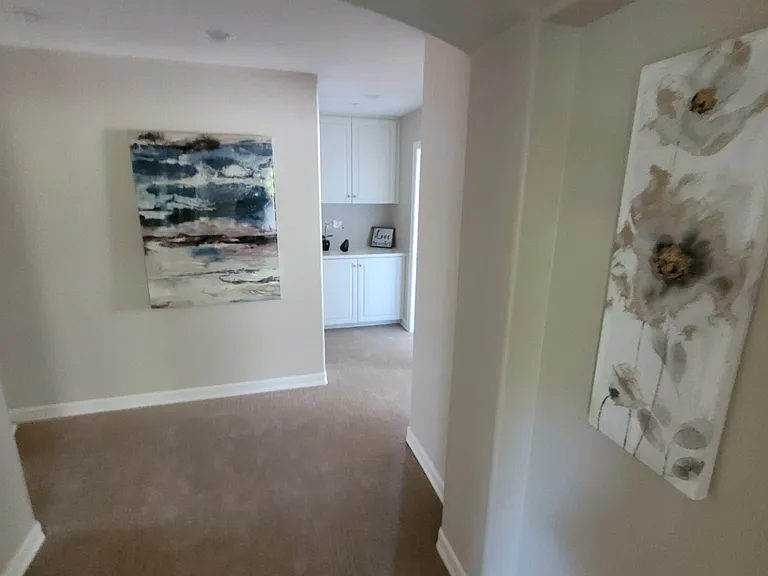 553 Hidden Ridge Ct — Photo 17