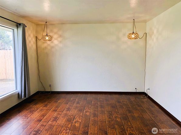 1336 E Hemlock Street, Othello, WA 99344