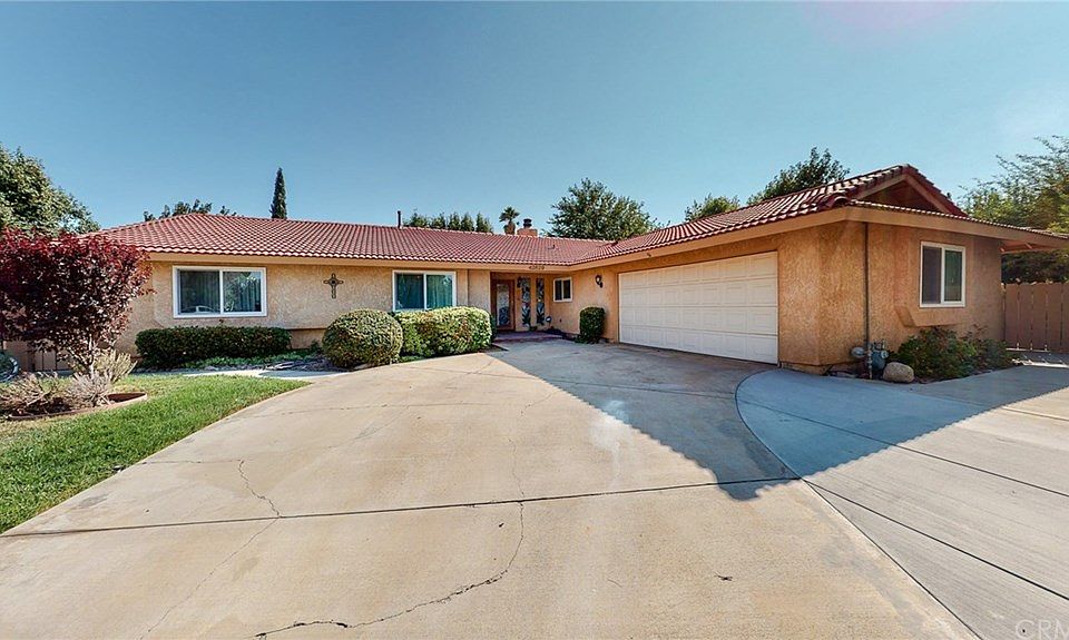 2nd image of 42829 Beau Ville Ct
