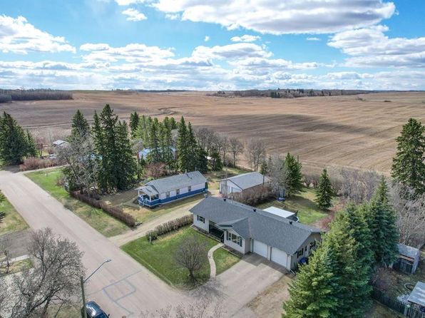 4928 E 52nd St, Consort, AB T0C 1B0