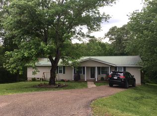 1333 Meadowlark Cir, Haleyville, AL 35565