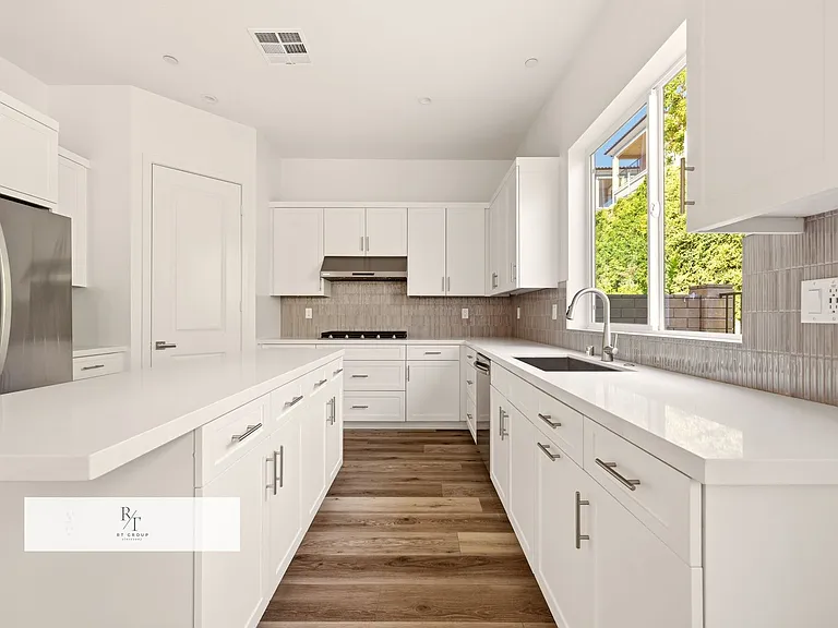 22115 Portofino Dr — Photo 13