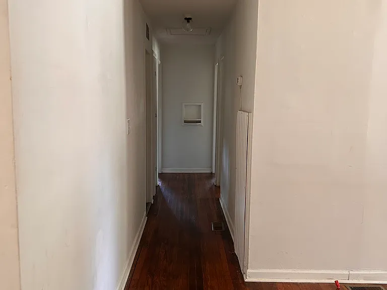 2100 W Florida St — Photo 8
