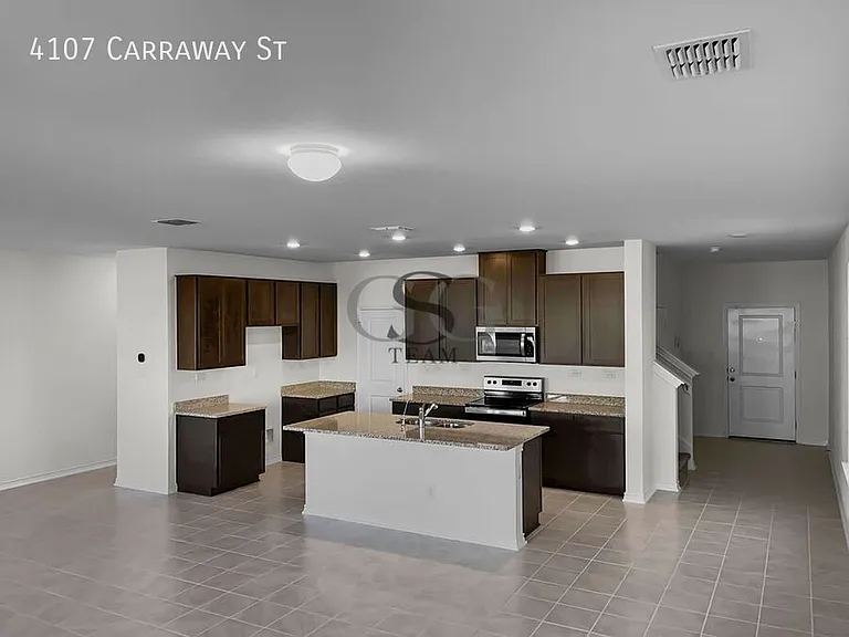 4107 Carraway St — Photo 4