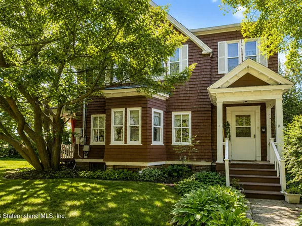 14 Saint Austins Pl, Staten Island, NY 10310