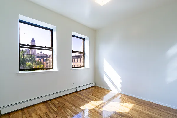 Rented by City Connections Realty | media 17