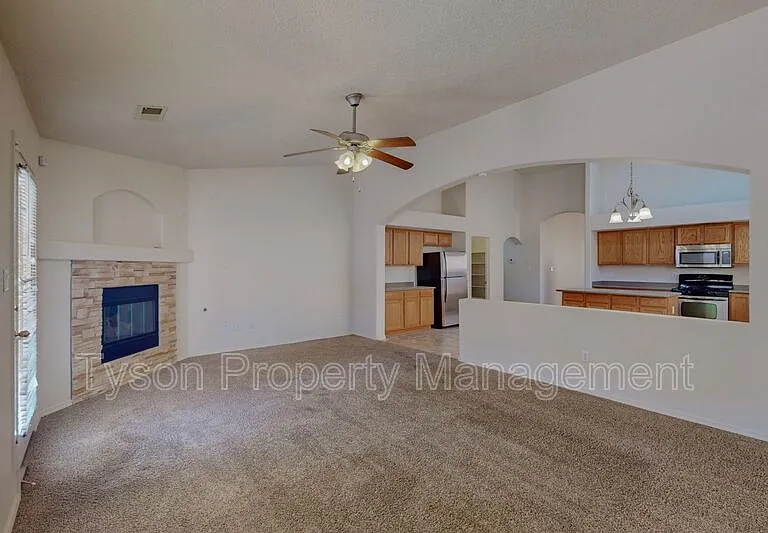 8028 Pony Hills Pl NW — Photo 5