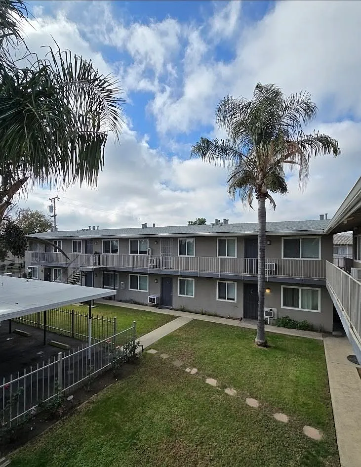 1 bed, 450 sqft, $995 — Photo 4