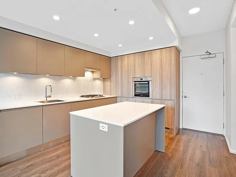 3809 Evergreen Pl #22 — Photo 6