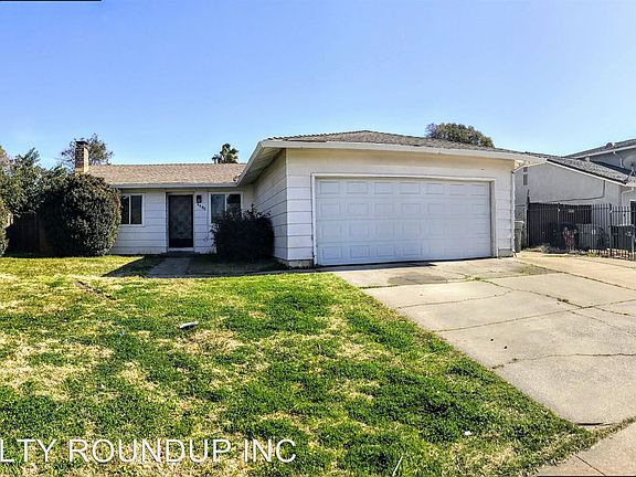 2nd image of 4480 Breckenridge Way